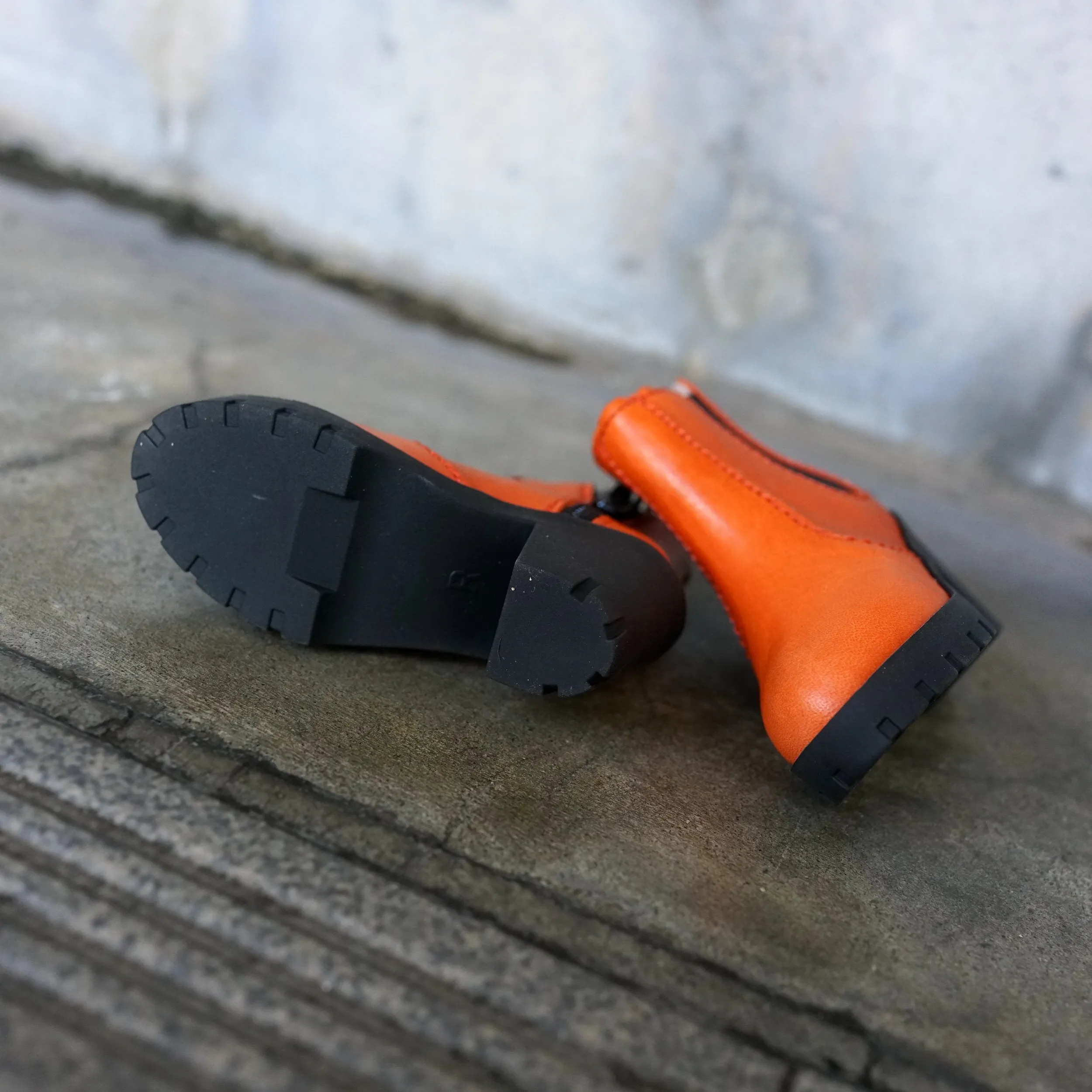 Chelsea Boots (Rusty Orange)