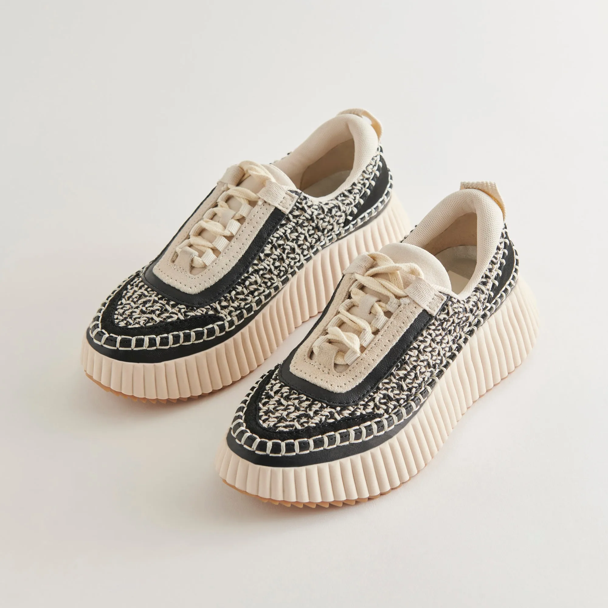 DOLEN SNEAKERS WHITE BLACK WOVEN