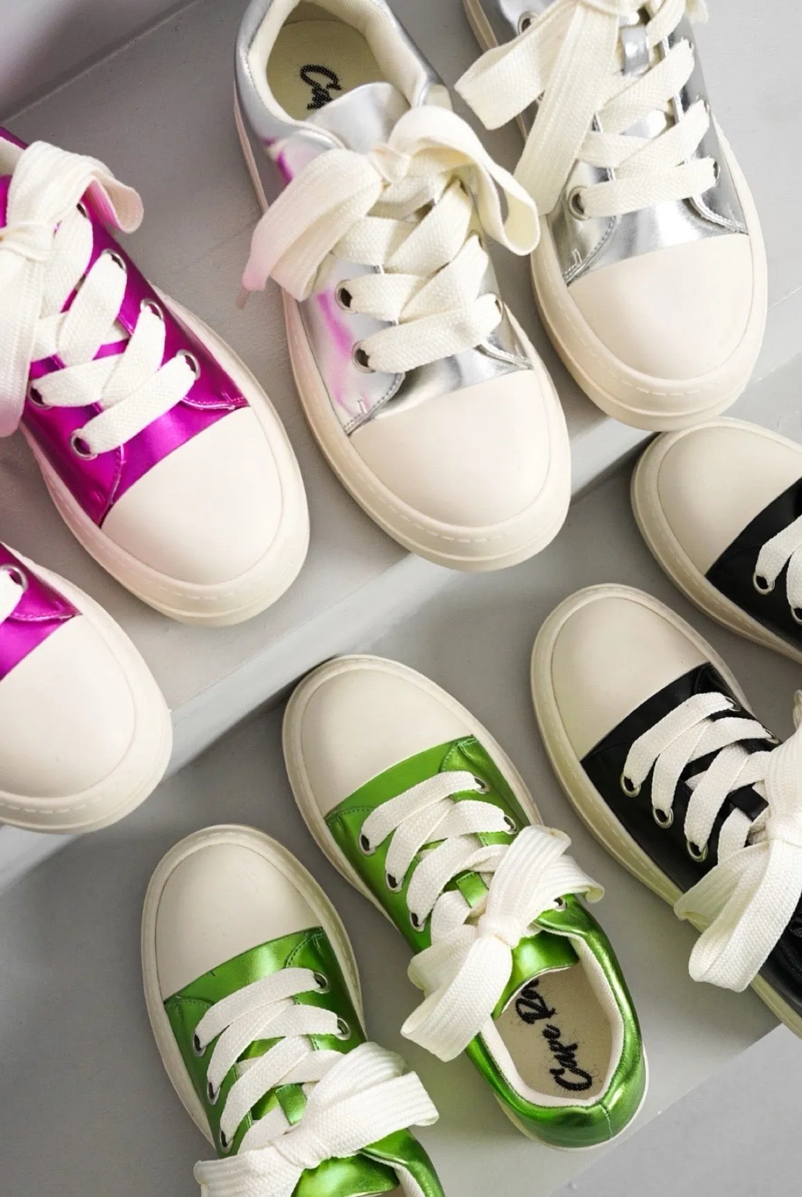 Heath....Low Top Sneakers