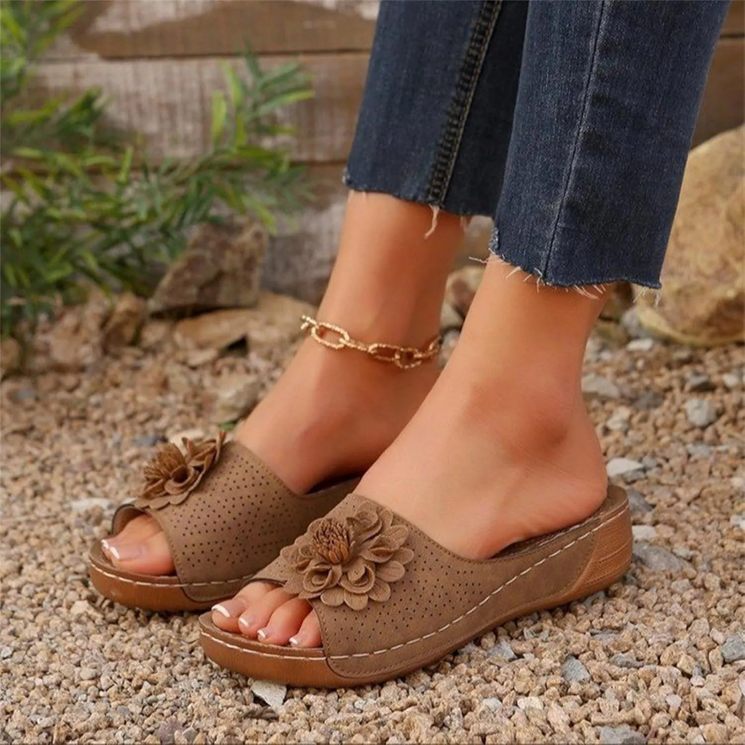Mmoneyake Sandals for Women Wedge Shoes Comfortable Open Toe Dressy Platform Sandal Shoes Chic Flowers Orthopedic Sandals Dressy Summer Slides Casual Boho Slip On Beach Walking Sandal