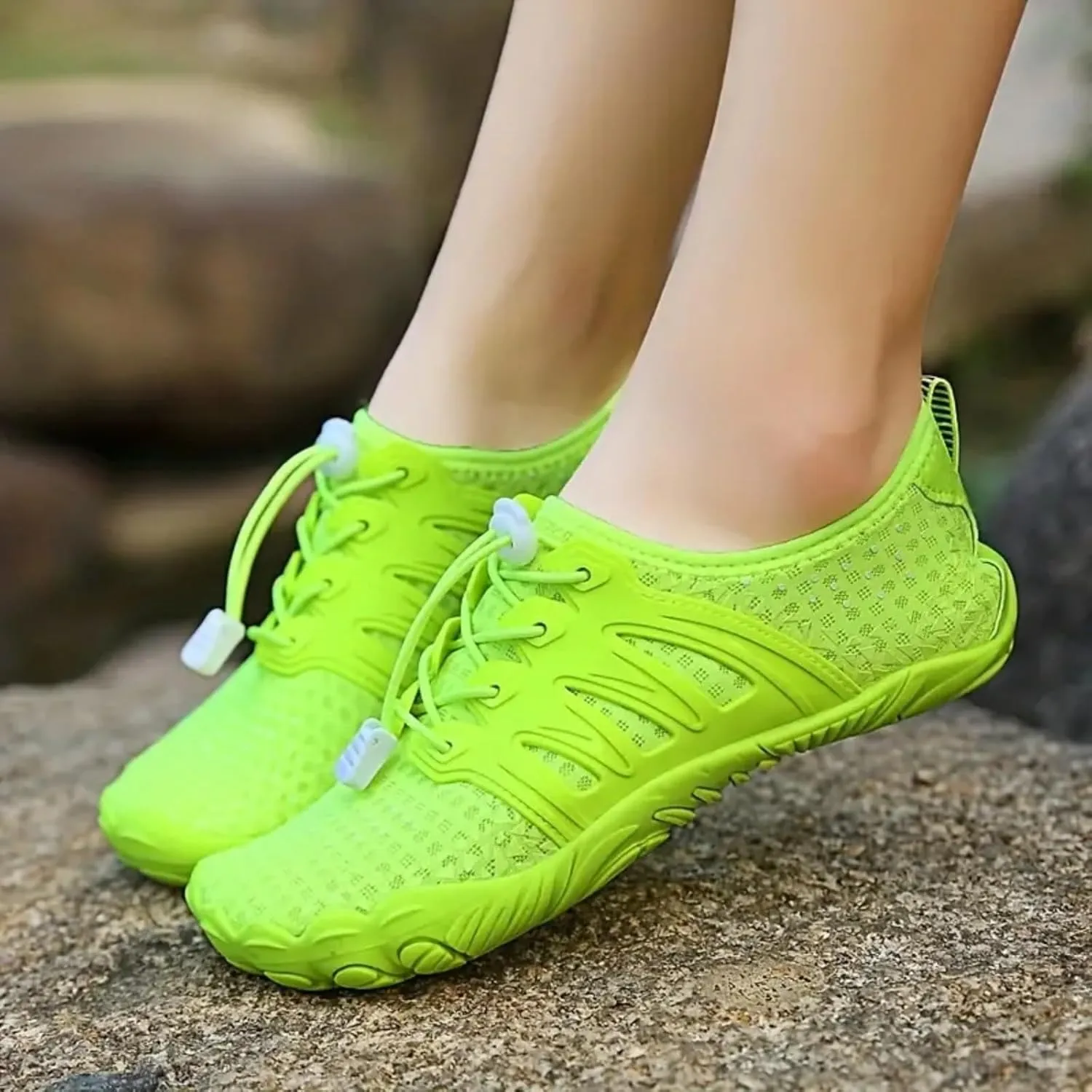 Slip on Walking Shoes Women Comfy Knitted Non Slip Comfortable Running Shoes Breathable Gym Workout Shoes Fashion Lace Up Sneakers