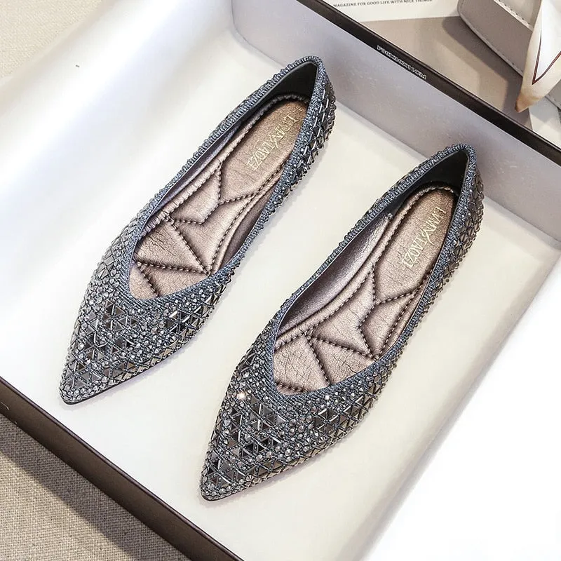 TEEK - Pointed Gem Rivet Rich Flats
