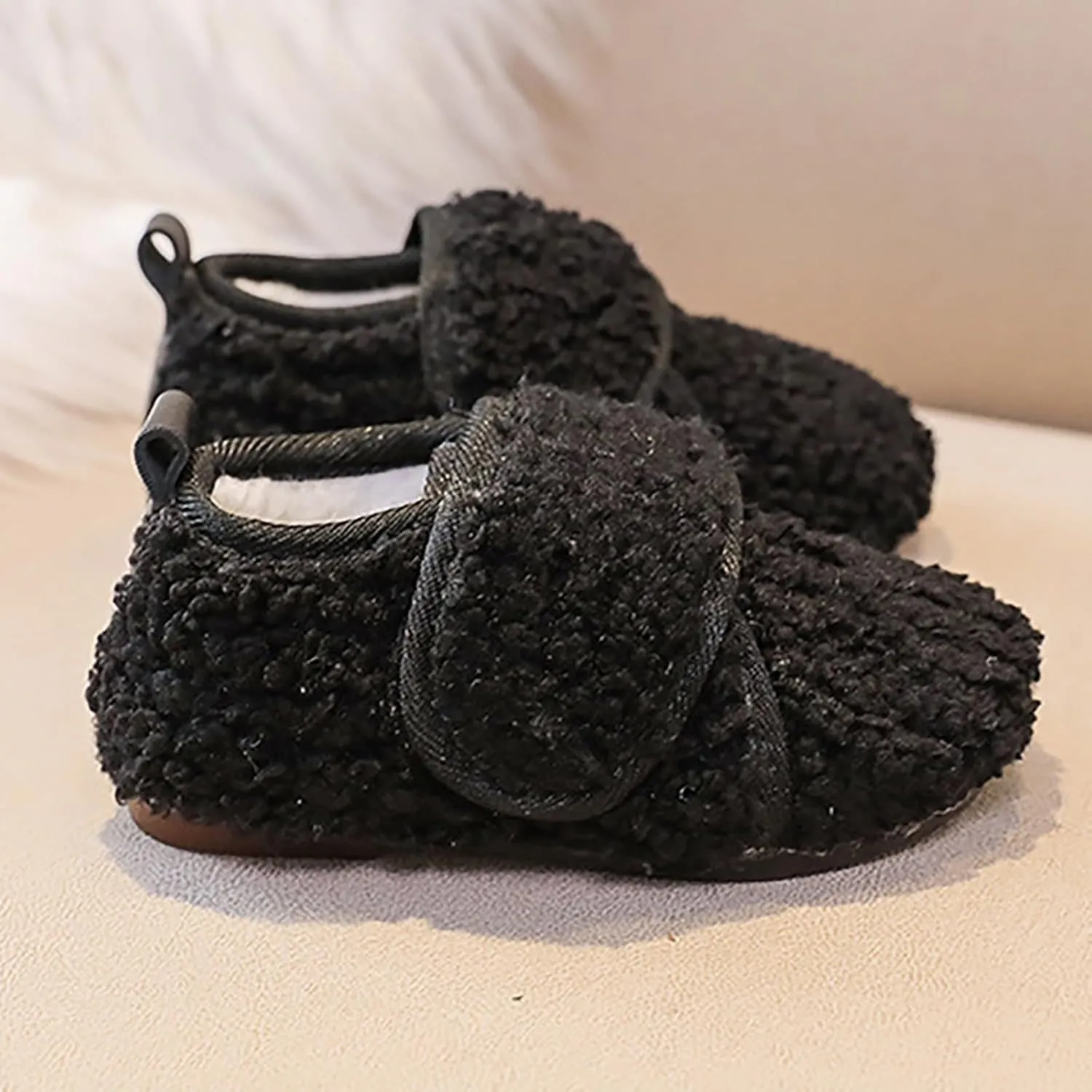 Trendy Toddler Kids Baby Girls Cute Solid olor arm Slippers Winter Boots With Non Slip Bottom Plush Slippers