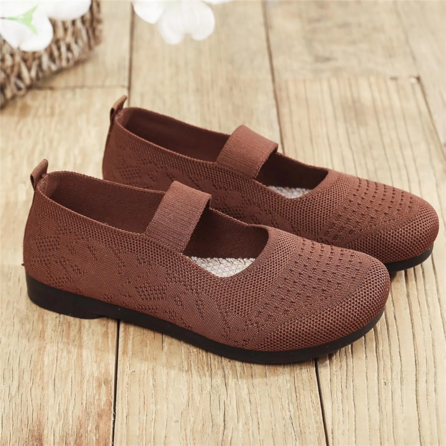 Women Mary Jane Flat Shoes Wide Toe Box Comofortable Ballet Flat with Adjustable Straps Slip on Washable Knit Casual Flats
