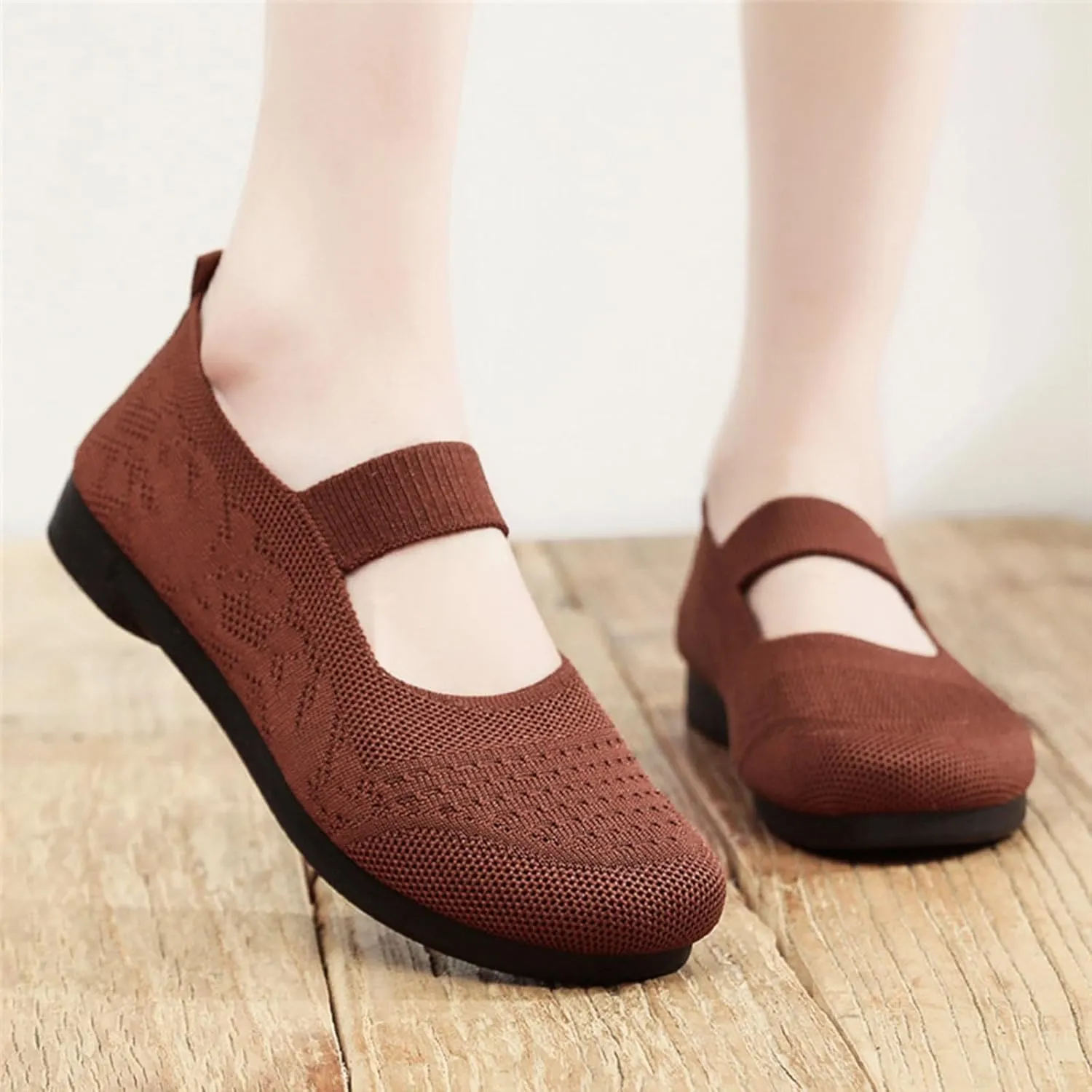 Women Mary Jane Flat Shoes Wide Toe Box Comofortable Ballet Flat with Adjustable Straps Slip on Washable Knit Casual Flats