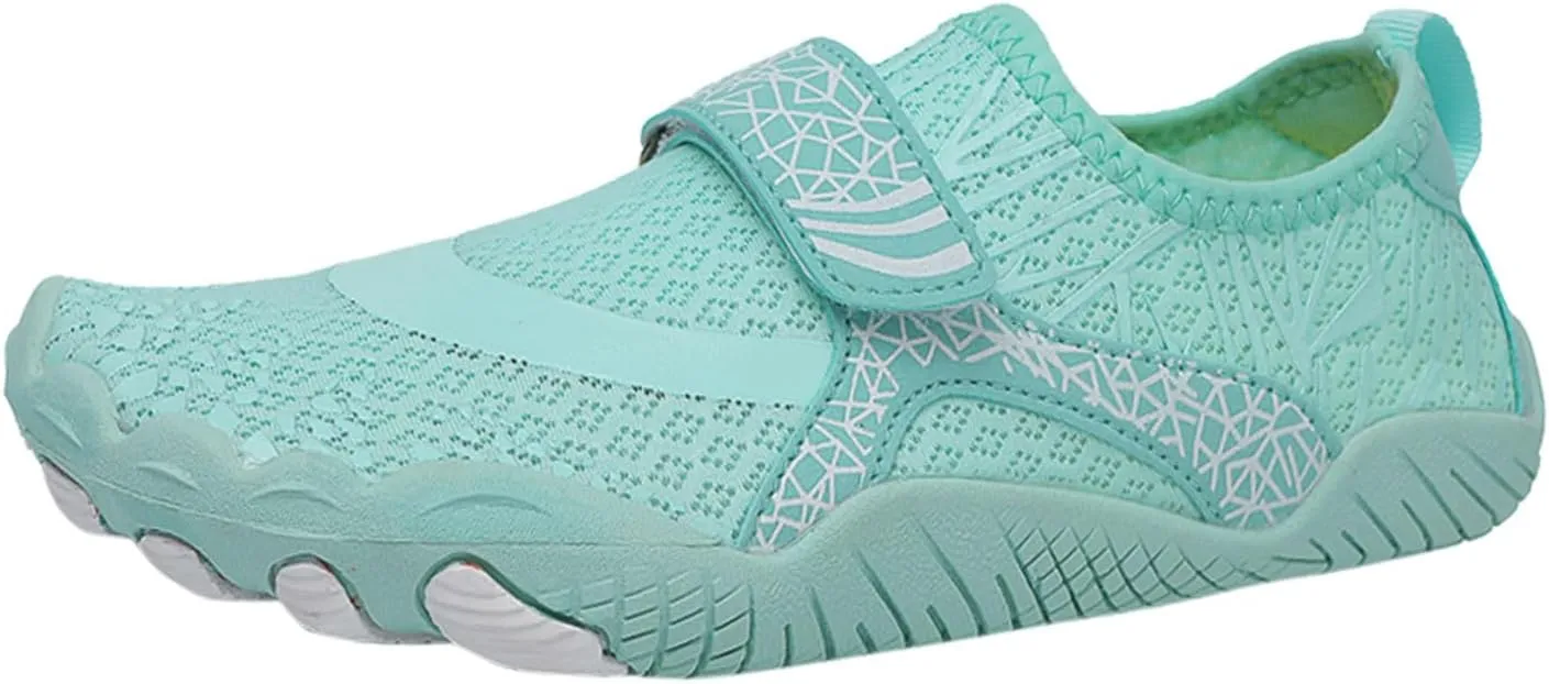 Women's Slip on Walking Shoes Comfy Knitted Non Slip Comfortable Running Shoes Breathable Gym Workout Shoes Ladies 2024 Fashion Sneakers