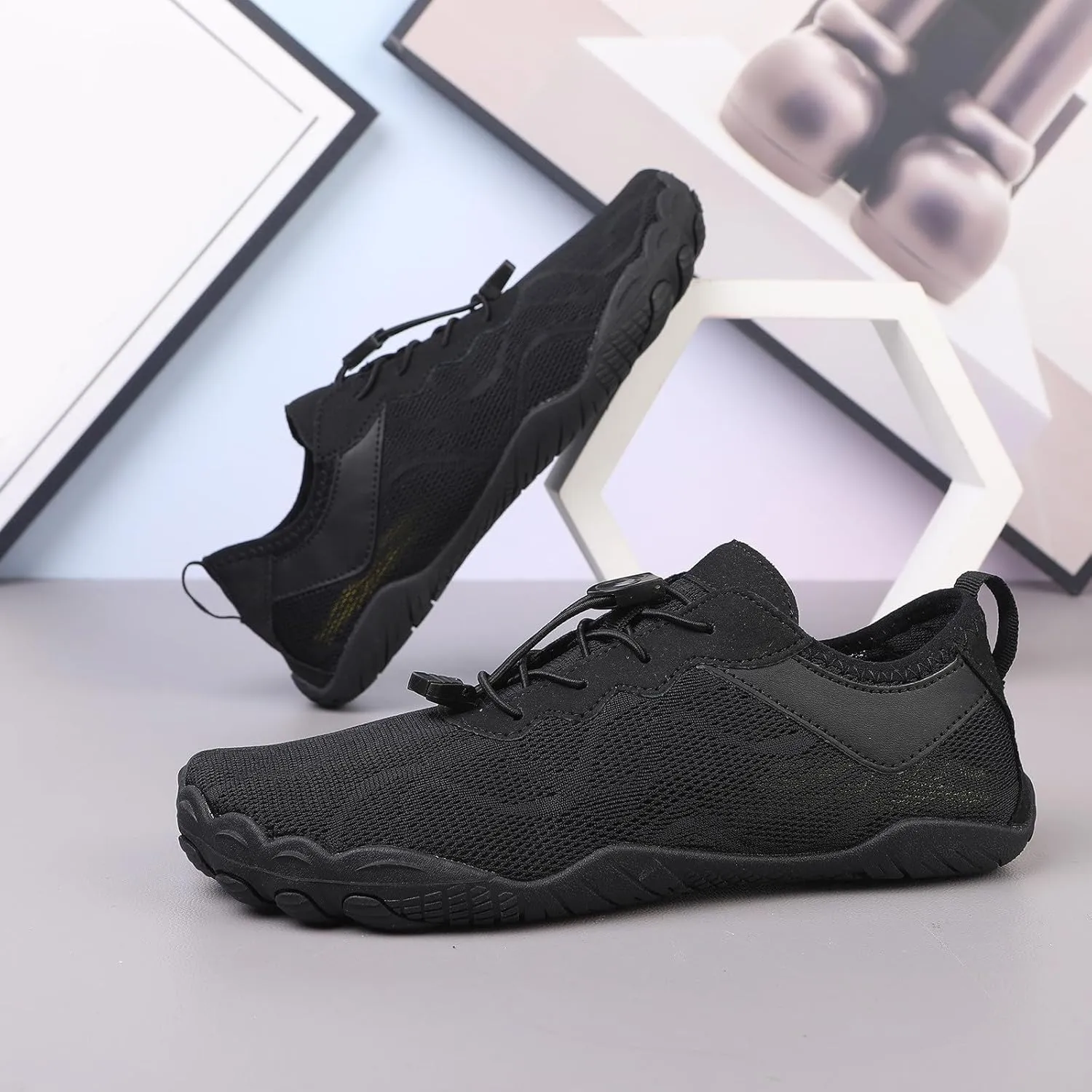 Women's Slip on Walking Shoes Comfy Knitted Non Slip Comfortable Running Shoes Breathable Gym Workout Shoes Lightweight Fashion Sneakers