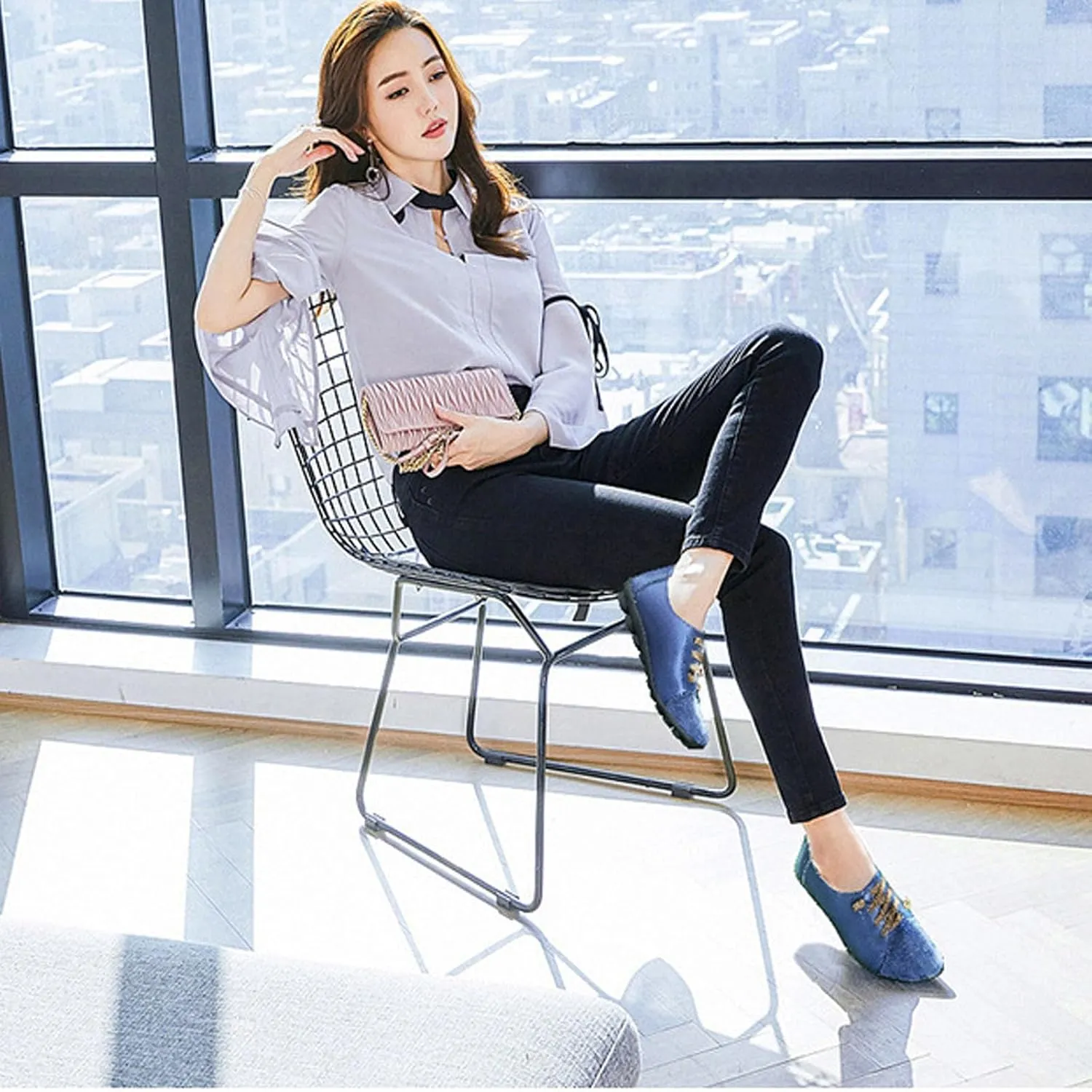 Women's Suede Casual Flat Oxford Shoes Round Toe Soft Sole Non-Slip Work Dress Lace-Up Shoes Comfortable Non-Slip Walking Mom Shoes
