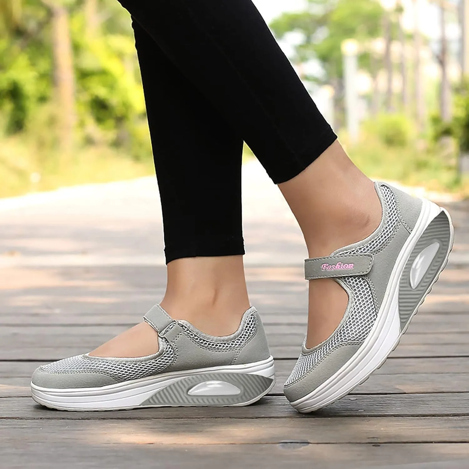 Womens White Tennis Shoes Leather Sneakers Casual Walking Shoes for Women Woman Running Shoes Comfy Loafers White Sneakers for Women Slip On
